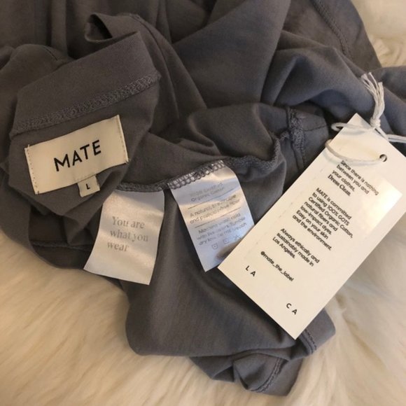 MATE the Label Stay Curious Crewneck T-shirt - Size Large - Picture 10 of 11